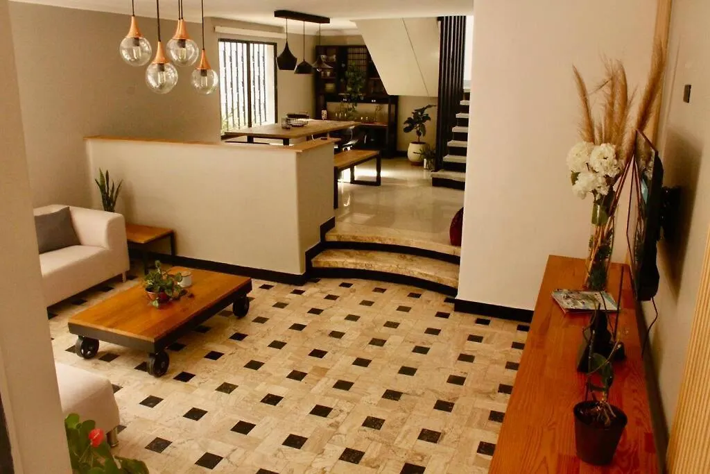 Casa Primavera Medellin 0*,  Colombia