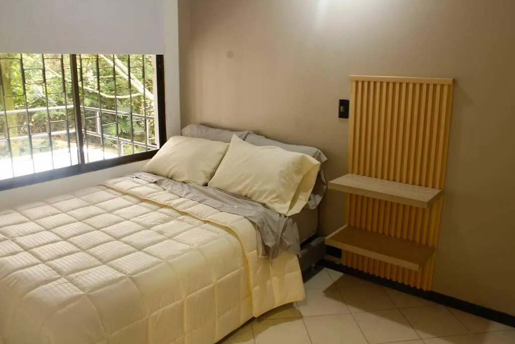 Casa Primavera Medellin 0*,  Colombia